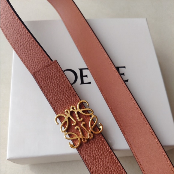 Loewe Tan Brown Grained Leather Belt with Gold Anagram Buckle Size 90 - Picture 3 of 6